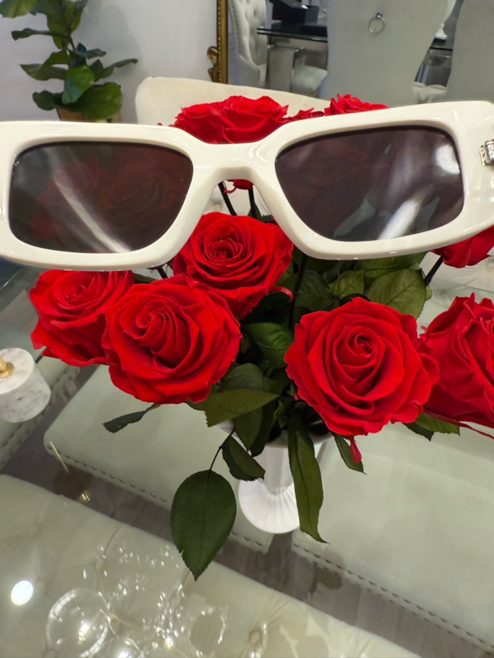 Prada acetate Symbole sunglasses SPR17W white - Picture 7 of 16